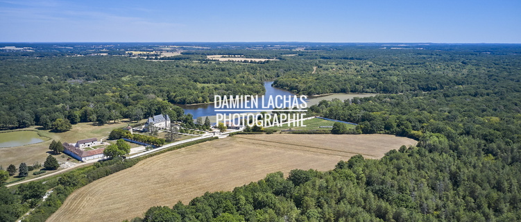 vnf dtcb etang chateau photo aerien 001