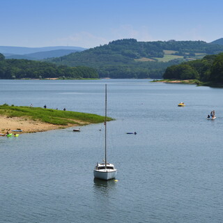 Lac de Pannecière