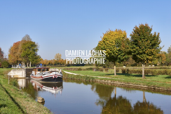 vnf dtcb canal bourgogne ste-sabine ecluse 13 015