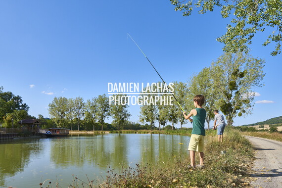 vnf dtcb cb lodges canal figurants peche 001