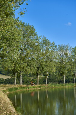 vnf dtcb cb lodges canal figurants rosalie 003