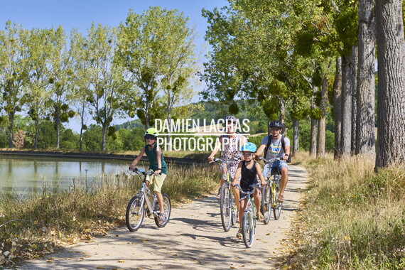 vnf dtcb cb lodges canal figurants velo 003