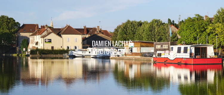 saint-lerger-sur-dheune base locaboat 001