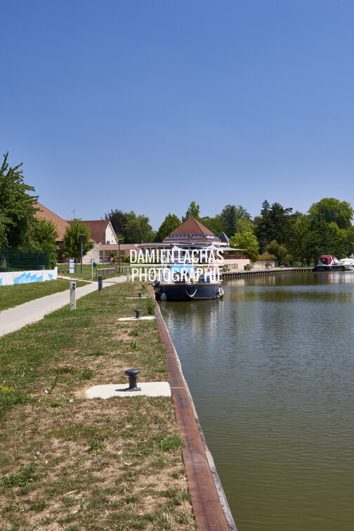 vnf_dtcb_canal_centre_fragnes-la-loyere_port_005.jpg