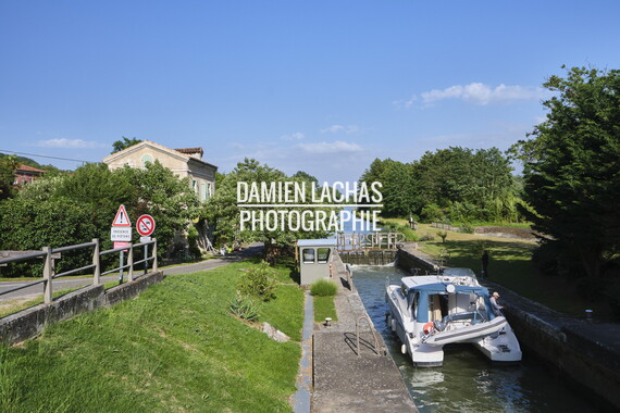 vnf cdm poule velo ecluse paysage 001