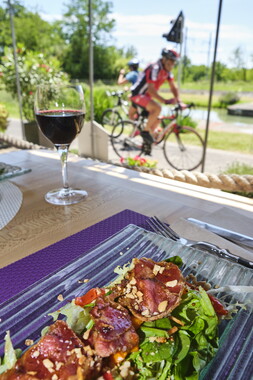 vnf cdm poule velo restaurant 004