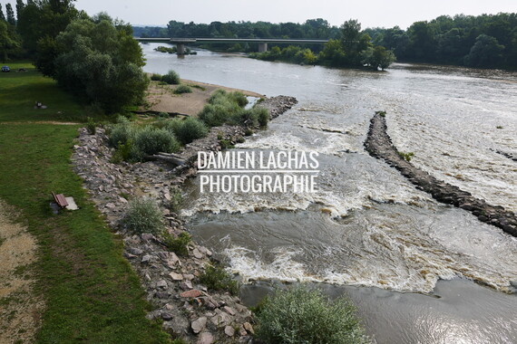 dt bourgogne centre juillet2014 guetin pont canal 011