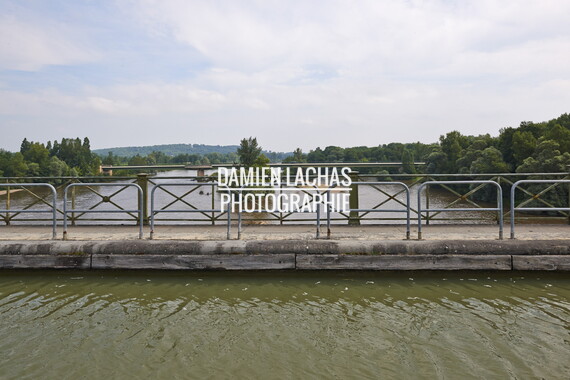 dt bourgogne centre juillet2014 guetin pont canal 032