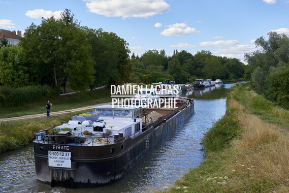 vnf canal lateral loire commerce 051