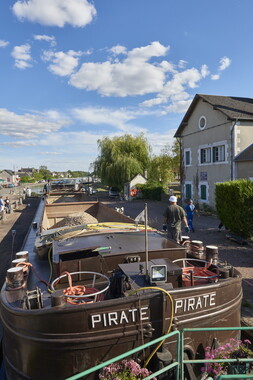vnf canal lateral loire commerce 054