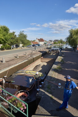 vnf canal lateral loire commerce 056