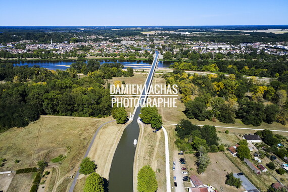 vnf dtcb briare pont canal photo aerien 005