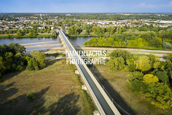 vnf dtcb briare pont canal photo aerien 006