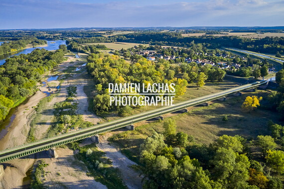 vnf dtcb briare pont canal photo aerien 025