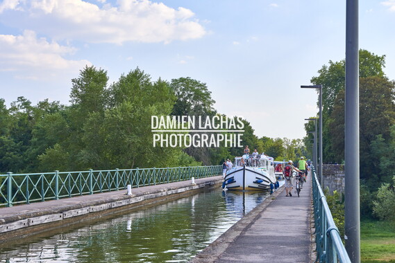 vnf dtcb canal lateral loire digoin pont canal 008