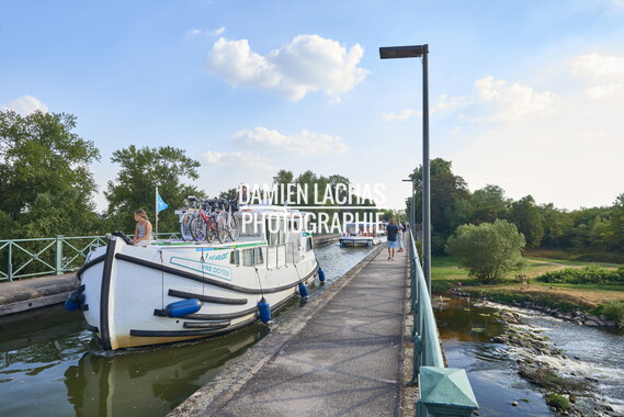vnf dtcb canal lateral loire digoin pont canal 010