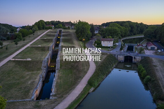 vnf dtcb rogny-7-ecluses nuit photo aerien 001