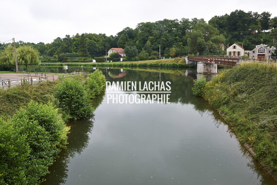 dt bourgogne centre juillet2014 canal loing automatisation 005