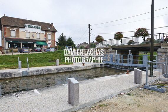 dt bourgogne centre juillet2014 canal loing automatisation 007