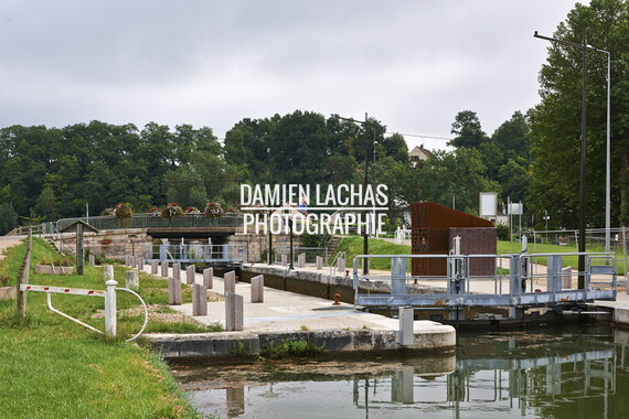 dt bourgogne centre juillet2014 canal loing automatisation 018