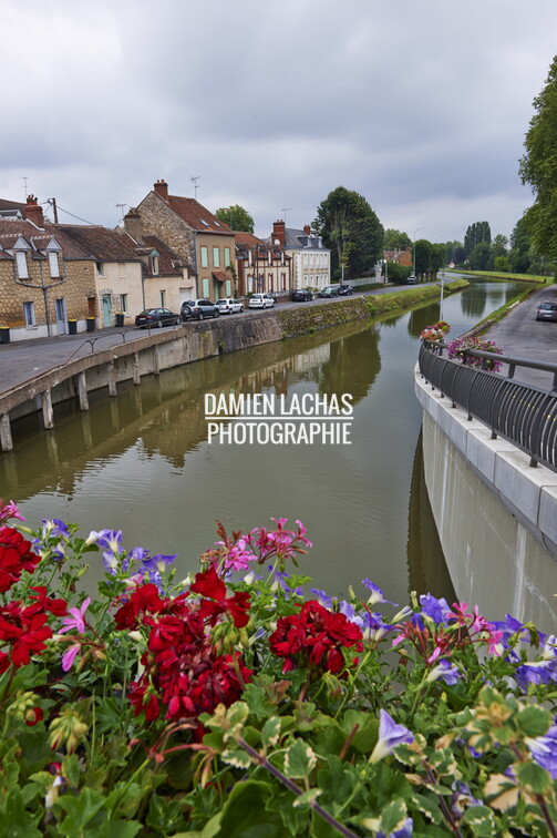 dt_bourgogne_centre_juillet2014_canal_loing_automatisation_027.jpg