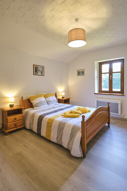 vnf dts henridorff me18 chambre 02 005