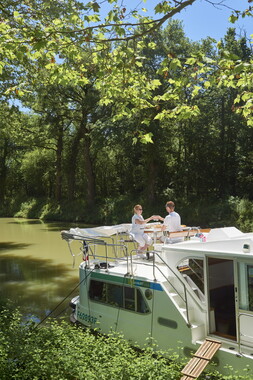 vnf cdm bateau location detente 007