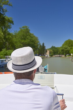 vnf cdm bateau location navigation 024