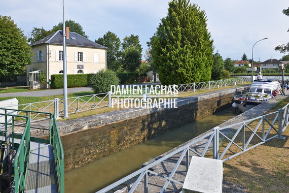 dt bourgogne centre juillet2014 decize 036