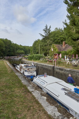 vnf canal nivernais echelle ecluse 021