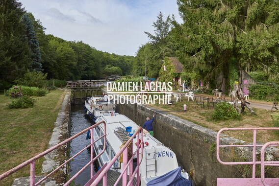 vnf canal nivernais echelle ecluse 022