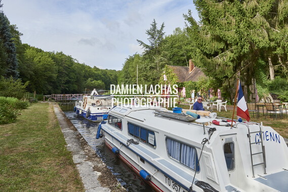 vnf canal nivernais echelle ecluse 023