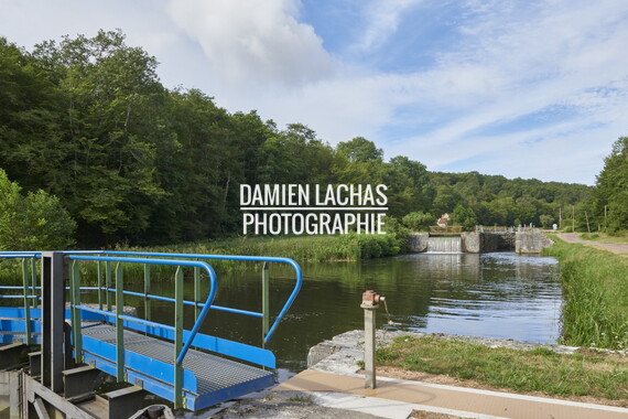 vnf canal nivernais echelle ecluse 025