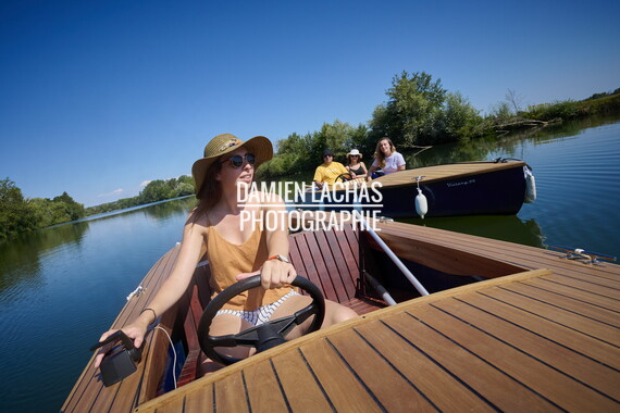 vnf dtrs crr dole bateau electrique figurants 017