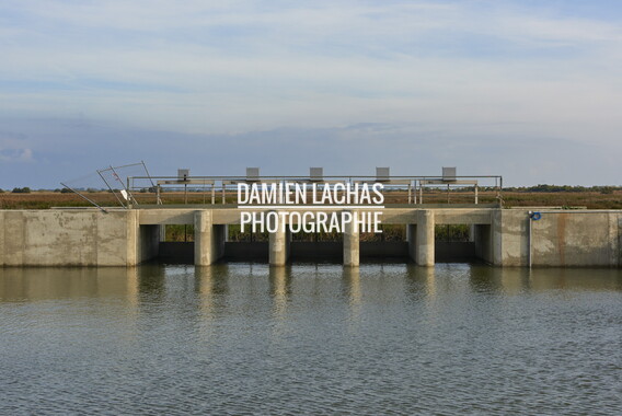 vnf canal rhone sete modernisation poste attente tourradons 012