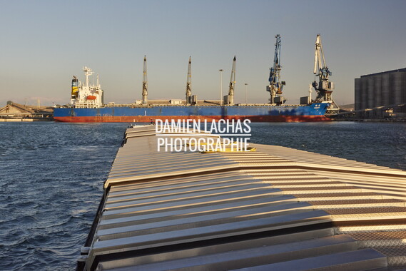 vnf delmonico crs navigation commerce 075