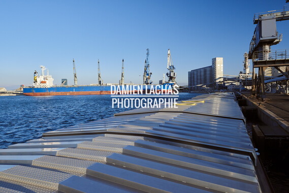 vnf delmonico crs navigation commerce 080