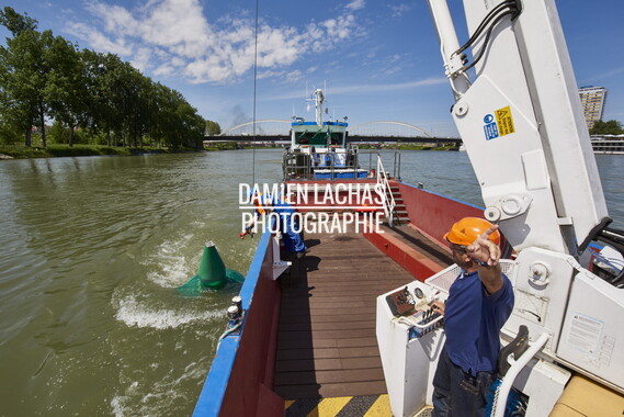 rhin gambsheim engin flottant 003