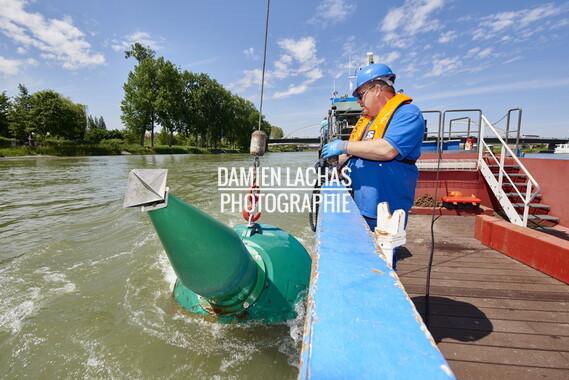 rhin gambsheim engin flottant 008