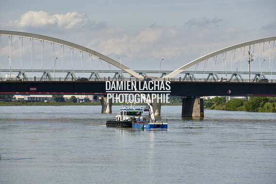 rhin gambsheim engin flottant 016