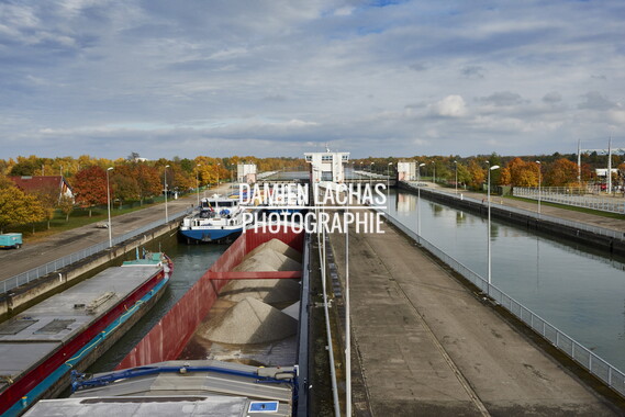 vnf dtstras navigation ecluse gambsheim 028