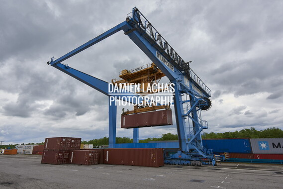 vnf port mulhouse ottmarsheim conteneur 011