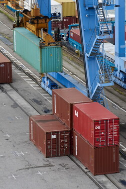 vnf port mulhouse ottmarsheim conteneur 018