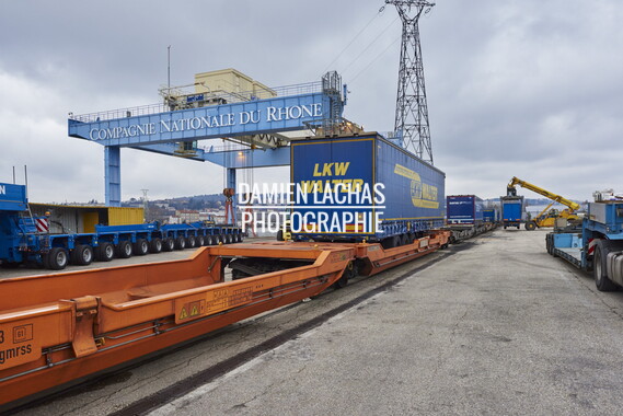 12 vnf navigation saone janv2015 infrastucture portuaire lyon 026