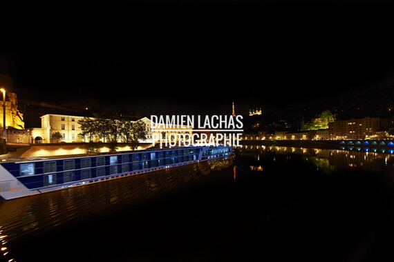 lyon saone navigation nuit aout2016 005