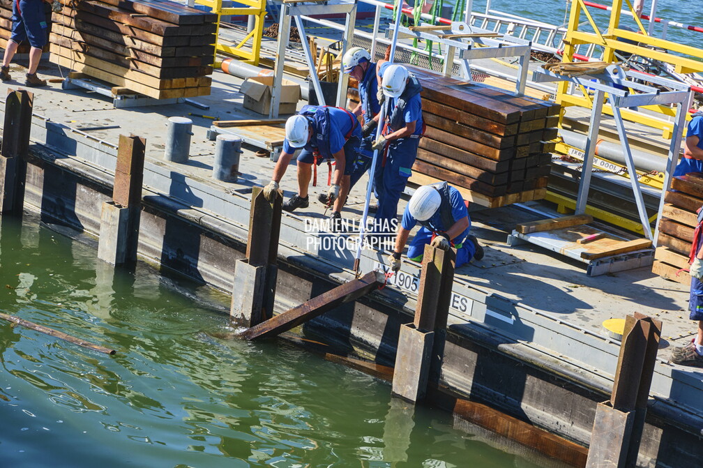 vnf_dtrs_barrage_ormes_travaux_debatardage_015.jpg