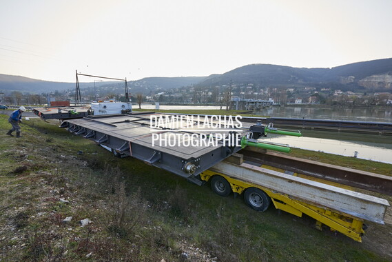 vnf dtrs ecluse couzon 07 prepa porte 163