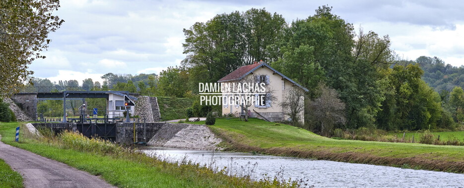 vnf dtrs gite peche vanne exterieur 001