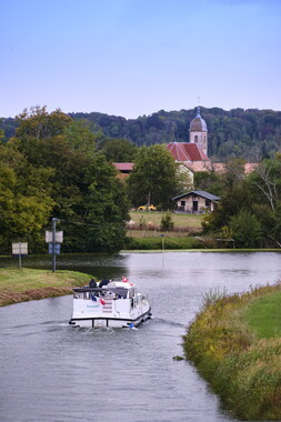 vnf dtrs gite peche vanne navigation 001