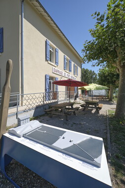 vnf dtrs saone parcieux maison eclusiere 014